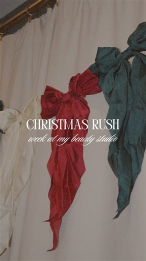 MARYVILLE SPRAY TANS + LASHES on Instagram: "come spend the busiest week of the year with me!!!!! also filmed yesterday so there will be more + client bts content posting soon 🤎🎄 TO BOOK AN APPOINTMENT/SPRAY TAN TRAINING | TAP THE LINK IN MY BIO UNDER “BOOK HERE BABE🤎” FOLLOW MY TIKTOK | @klaudiaraynebeauty TO SHOP FINISHING POWDER & BRUSHES | TAP THE LINK IN MY BIO UNDER “SHOP KRB PRODUCTS” #beautyindustry #esthetician #holidayrushweek"