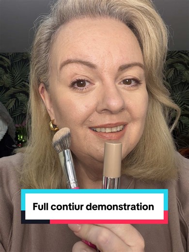 Full Contour Demonstration for Mature Skin
