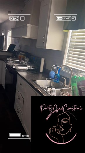 Experience the Best Bottle Service Vibes Together