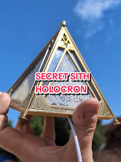 Upgraded my Sith holocron to a two way mirrored version. #starwars #prop #lighting #holocron #cosplay