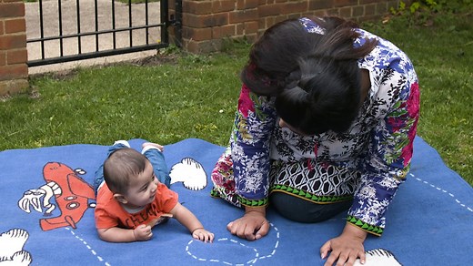 How to do tummy time with your newborn baby