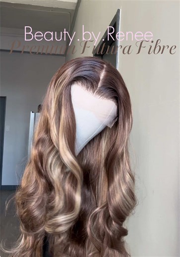 R700 Premium Futura Fibre #beautybyrenee #southafricatiktok🇿🇦 #syntheticwig #futurawigs