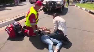 Do you know how to be a responsible pedestrian? #Bsafe #RoadSafety | University of the Free State