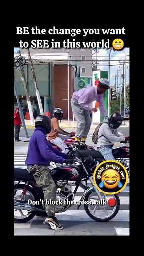 1.2K views · 26 reactions | A true staple to the community... Clearing up the crosswalks one WACK at a time 藍藍 | Don Moe | Facebook