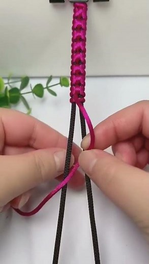 COMO FAZER PULSEIRA DE MACRAMÊ | COMO FAZER PULSEIRA Da AMIZADE #shorts