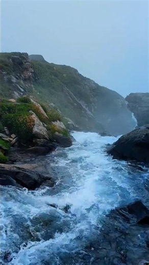 “Ratti Gali Lake 😱 Pakistan’s Hidden Heaven 🇵🇰