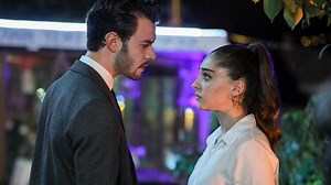 Baht Oyunu 8. son bölüme damga vuran sahne: Ada'nın yüzüğünü Bora buldu! İşte son bölümde yaşananlar