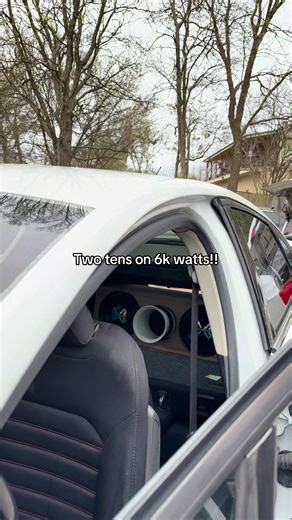 obviously im clamping way past my class limit, we just wanted to get a good score. #crossfireaudio #fypp #speakersystems #loudcars #foryoupagе