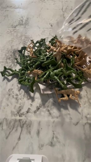#ww2 Plastic army men