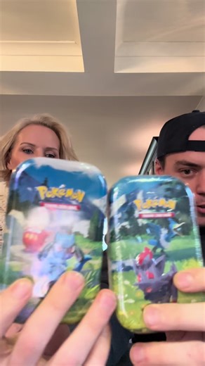 Morsan testar sin fredags tur #fyp #pokemon #unboxning #lucky #boosterpokemon