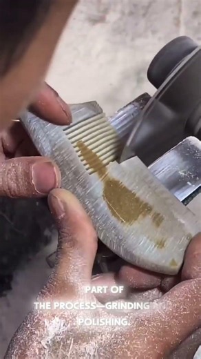 You won't believe what these combs are made of. #handcrafted #handicraft #comb #production