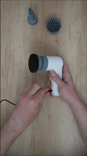 Silvercrest Electric Cleaning Brush