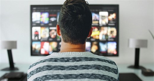 Rapporto Censis su comunicazione: tv resta regina con 93,2% utenti, web al 90,4%