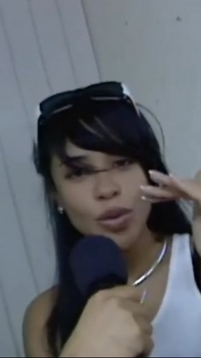 aaliyah on Instagram: "(1998) Aaliyah talks about her swoop during the OneWorld music beat interview. I just love this interview so much she genuinely looks like an angel. So honoured my parents named me after her. 🪽🕊️"