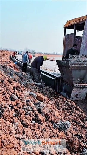 Automated Concrete Curb Casting by a Slipform Machine: The Shaping and Extrusion Process