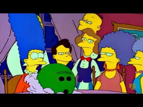 Happy Birthday to Marge Simpson with a Pancake for a Cake 😁