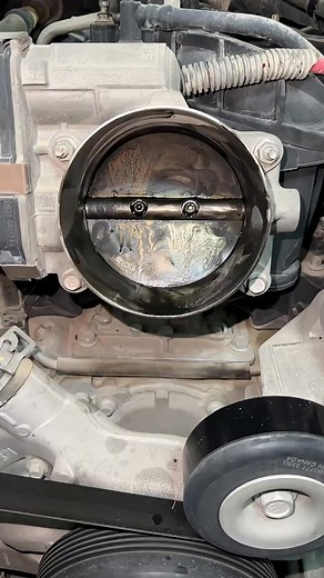 How to clean dirty throttle body #cruise #mechanic #carparts #automobile #control #usareels | Abdullahautoelectrician