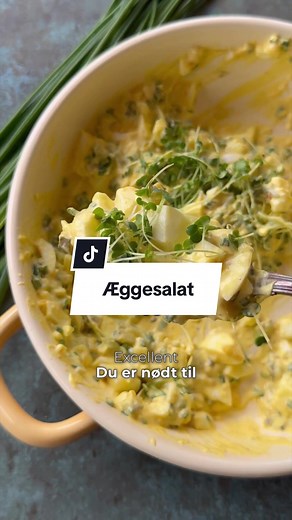 Lækker opskrift på æggesalat med syltede agurker