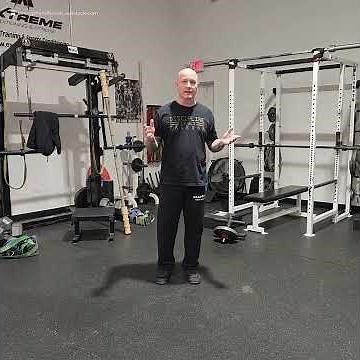 Training Tip: Classic Squats, the Deep Knee Bend