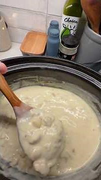 Easy 5 ingredient NE Clam Chowder #recipe #easyrecipe #soupforthesoul #watkins1868 ‪@Watkins1868‬