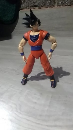 Action Figures Showcase: Dynamic Poses and Details