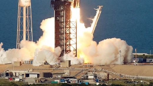 SpaceX launches Falcon Heavy rocket on first commercial flight