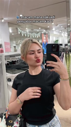 Magic Flawless (@akak.ketiak)’s videos with sunet original - Maria Nedelcu