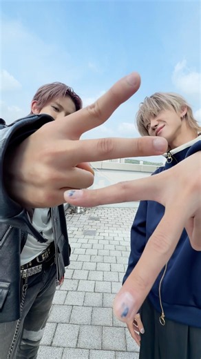 With @pledis17 #THE8 #SEVENTEEN it's gon' be unforgettable ✌️✌️ #EVAN #에반 #RIDE_OR_DIE #RideorDie