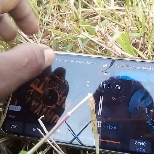 dj mix sogn the first place for the the next next next