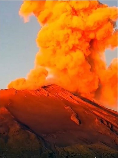Popocatépetl Huge Tephra Volcano Ash Eruption, Mexico, Indo-Pacific Ring Of Fire