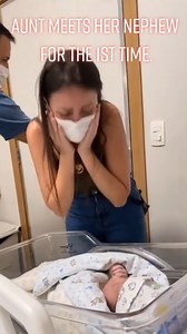 Aunt meets her baby nephew for the first time. She's going to be the best aunt ever ❤️👶🏼 #aunt #baby #love #family #priceless #Heartwarming #reels #fyp | Some Good Moment