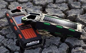 Eton Raptor Solar Survival Tool (video)
