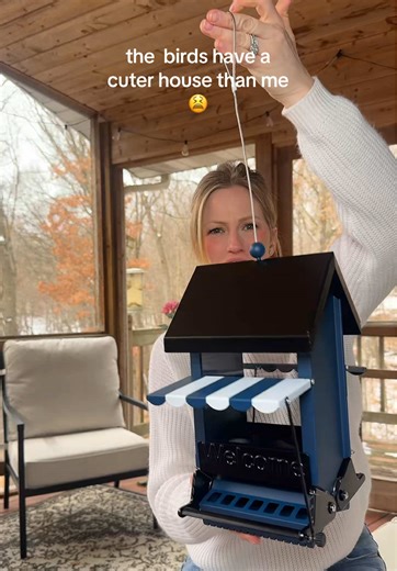This is seriously so adorable. It makes me want to hang up a hook for another bird house in a different color on the other side of my deck too #birdfeeder #birdhouse #outdoor