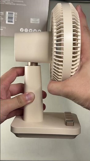 Momax 1° Pod Portable Table Fan Unboxing