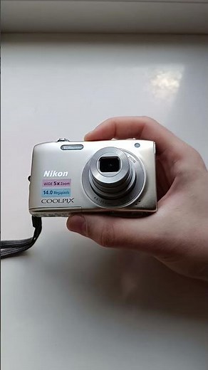 📀 Gold pocket flex - Nikon Coolpix S3100 compact digital camera #Y2K #2000s #Digicam