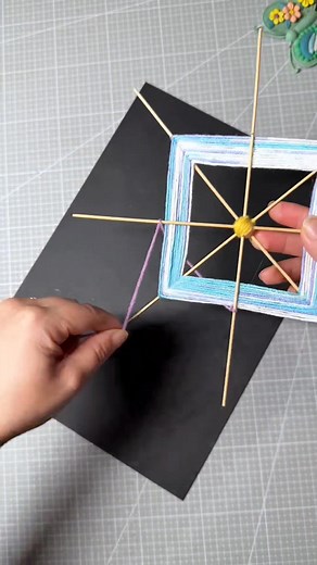 391K views · 1.4K reactions | Step-by-Step Colorful Yarn Craft #yarnart #diyyarn #handmadecrafts #kidscraft #creativeprojects #funwithyarn #crafttime #colorfulcraft #easycrafts #diyfun | paper craft | Facebook