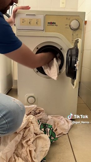 Máquina de Lavar Enxuta Euromatic: Um Clássico de 1992