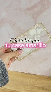 3.1K views · 108 reactions | Como limpiar tu funda transparente! Un tip para darle una segunda vida a tu case si ya se puso amarillo✨識  #whatsapp 51 907 782 078 . #iphone #fundas #case #iphonecase #caseiphone #cases #fundaspersonalizadas #casespersonalizados #fundaparacelular #vlog #iphonehack #iphonetip #personalizatucelular #trucosparaiphone #phonetricks #navidad #christmas | CaseManía | Facebook