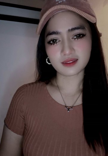 Fashion Inspiration: Casual Looks with Baseball Caps