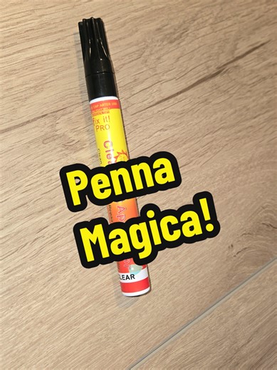 spenna magica per graffi superficiali sulla carrozzeria. #carrozzeria #auto #macchina #magia #tiktokshop