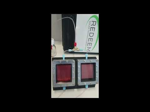 Photo Chemistry: Variable depth photo reactor