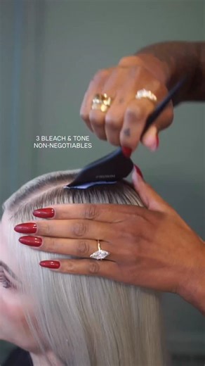 SABRINA BIAS | CHICAGO | BLONDE SPECIALIST | EDUCATOR on Instagram: "For on scalp bleach applications, these are 3 things that never change regardless of hair type or texture. 1. I always use 20 volume. I would never use a higher volume developer on scalp because of the risk of irritation. Natural body heat is enough to get the lift you need in scalp with 20 volume. 2. I use Blond Studio 9, bonder inside. I prefer this lighter mainly for its developer. The bond repair is nice, but the oil delive
