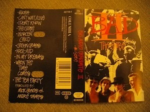 Big Audio Dynamite II - The Globe