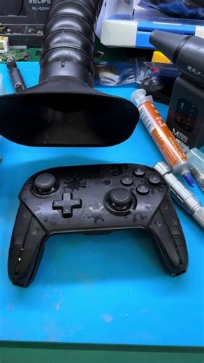 这样的“switch pro手柄”，你能分清真假吗？ 大无语呀。抢救都救不回来了 无语 不说了生气 #手柄拆解 #switch手柄