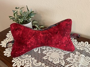 Neck Bone Pillow - Etsy Canada
