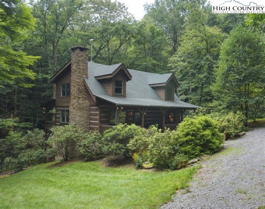 8556 Dancing Bear Ln, Blowing Rock, NC 28605 - MLS 251692 - Coldwell Banker