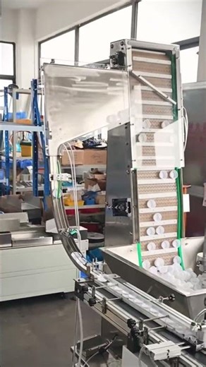 The process of processing and making bottle caps in large quantities #shorts