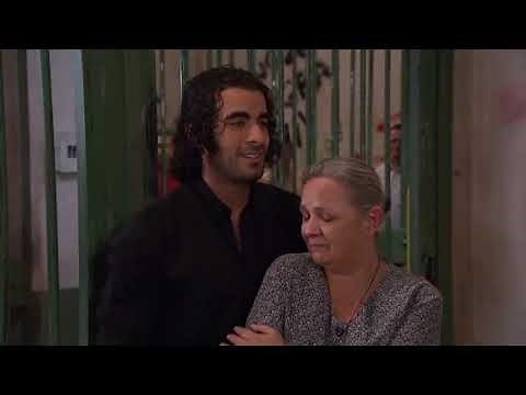 Chepe se sacrifica por su abuela | Chepe Fortuna