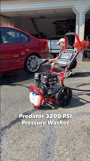 The Predator 3200 PSI pressure washer has a powerful 223cc engine for unbeatable cleaning power.