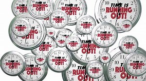 Time Running Out Clocks Flying By 库存影片视频（100% 免版税）28987240 | Shutterstock